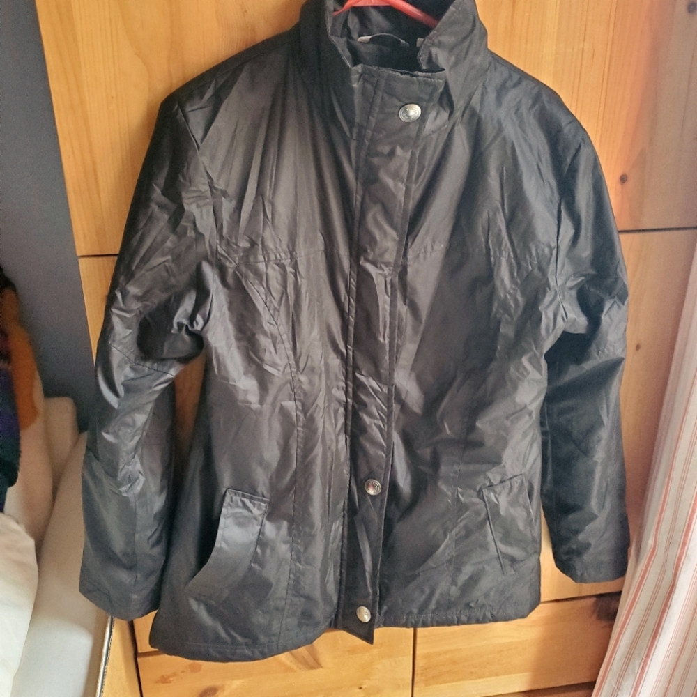 Giada Women's Black Quilted Jacket size 38 or medium